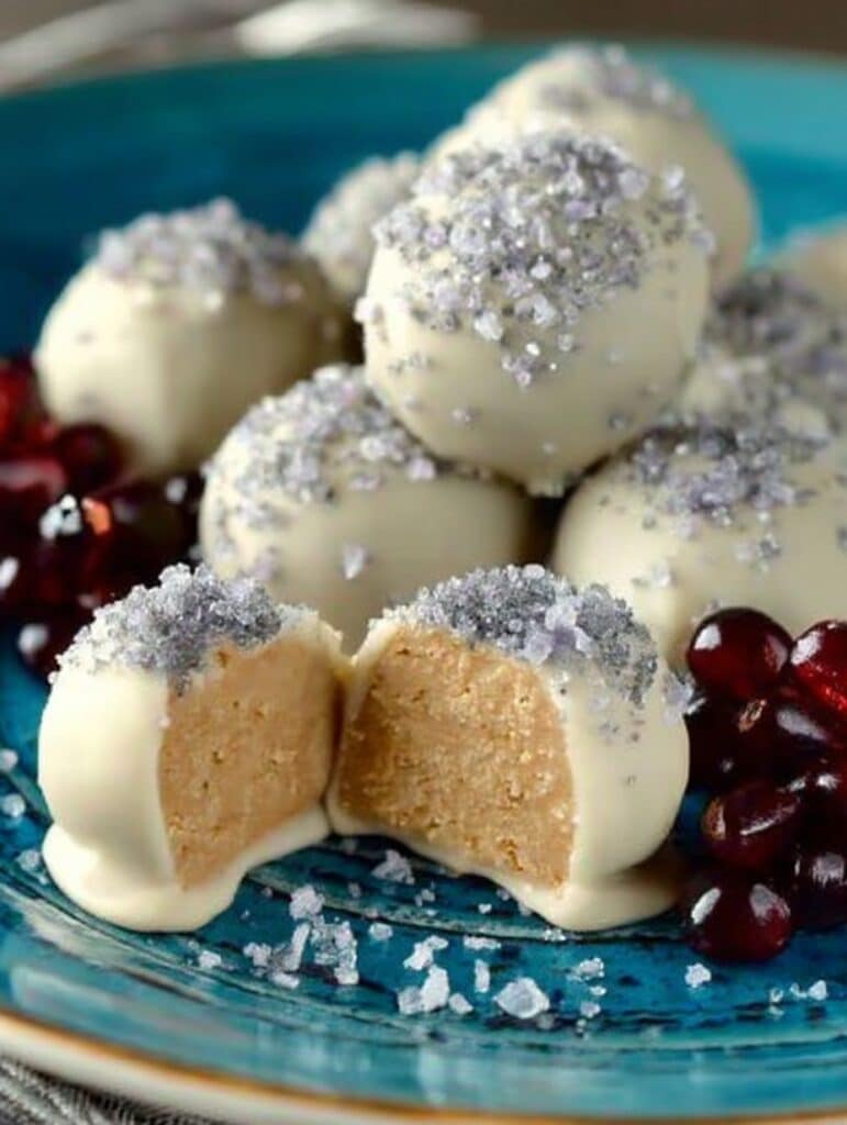 Weihnachtskugeln mit 4 Zutaten: Schnelles & Einfaches Rezept für himmlischen Genuss