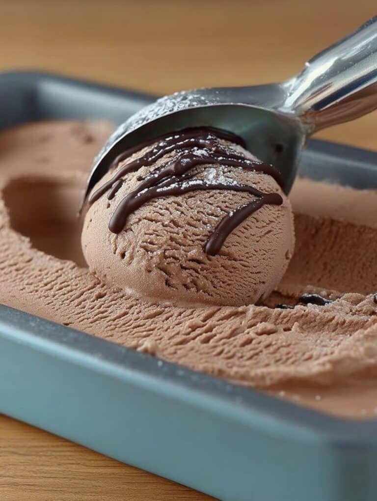 10-Minuten-Schokoeis ohne Eismaschine: Cremig, dekadent & super einfach!