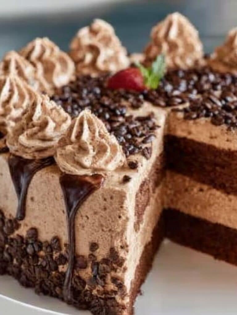 Die beste Mokkatorte: Einfaches Rezept für Kaffee-Liebhaber (Vegan & Low-Carb Varianten)