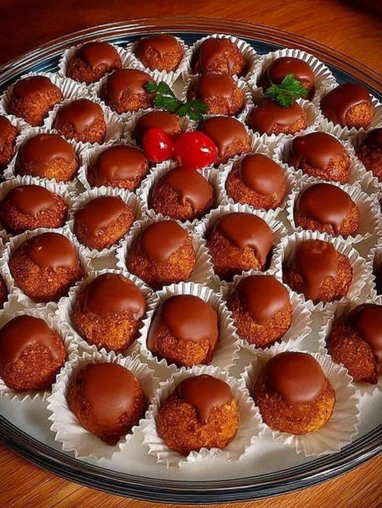 Überraschungskugeln Rezept: Blitzschnell & köstlich | 30 Min | Frischkäse & Erdbeere